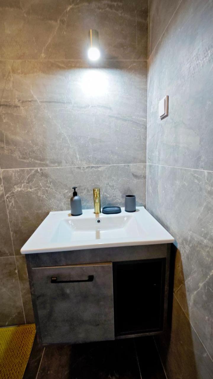 Apartmani Radovic Биела Экстерьер фото