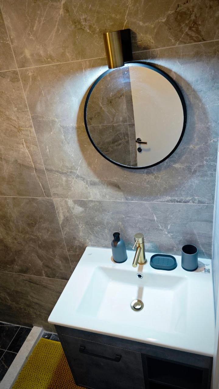 Apartmani Radovic Биела Экстерьер фото